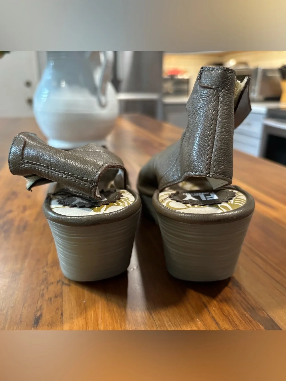 Fly London YALA Leather Peep Toe Wedge Sandal Size 7 1/2 Euro 38 - Olive Green